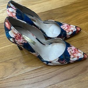 Louise et Cie Florals Heels.  3.5 inches